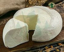 Сыр Кабардинский в рассоле, жирный белый (среднесоленый)